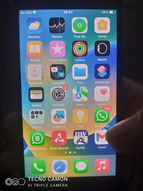 iphone 8 (256gb)non PTA fktry lock 7