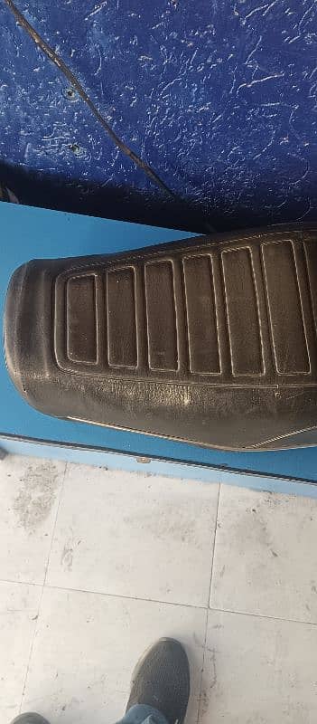 Original Honda Cg 125 seat 3