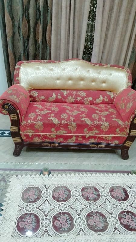 6 seater sofa Good condition 2