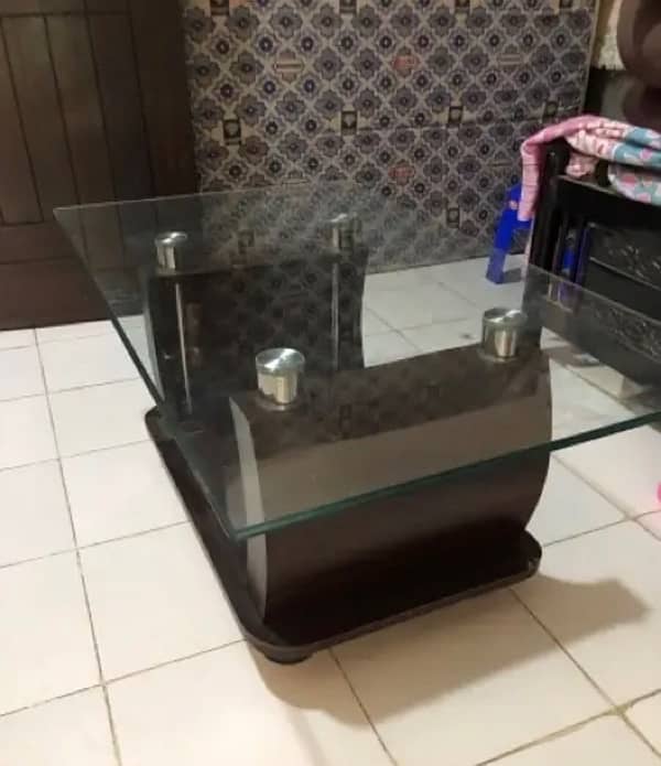 center table in low budget 0