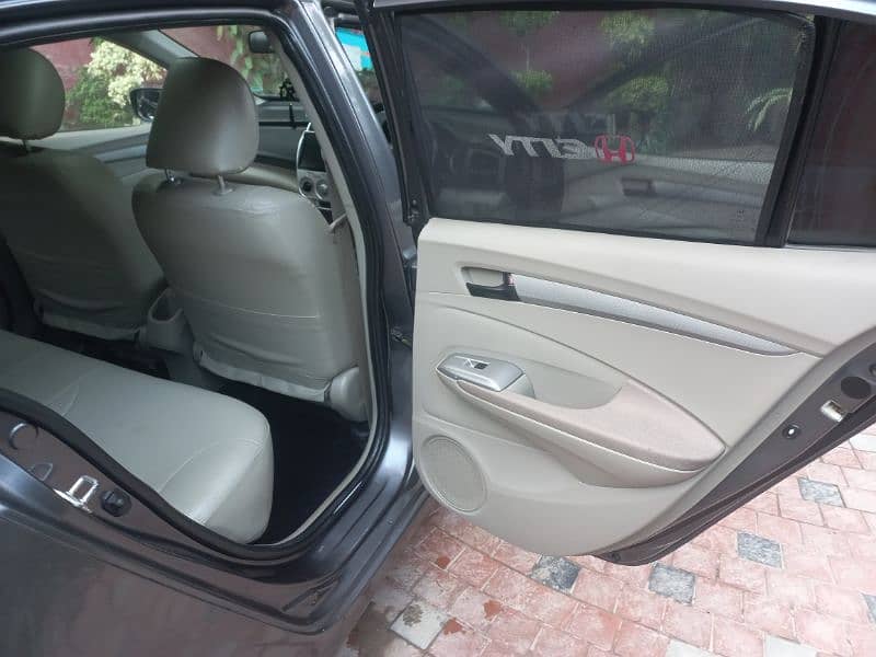 Honda City IVTEC 2015 16