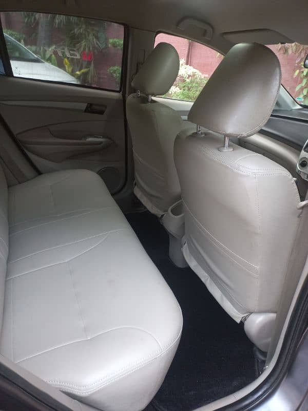 Honda City IVTEC 2015 17