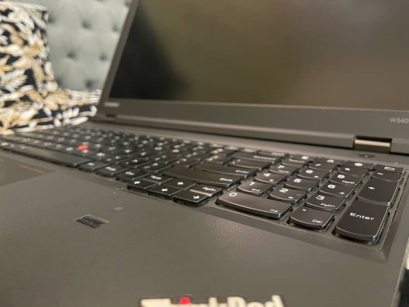 Lenovo W540 for Sale in Good Condition 4