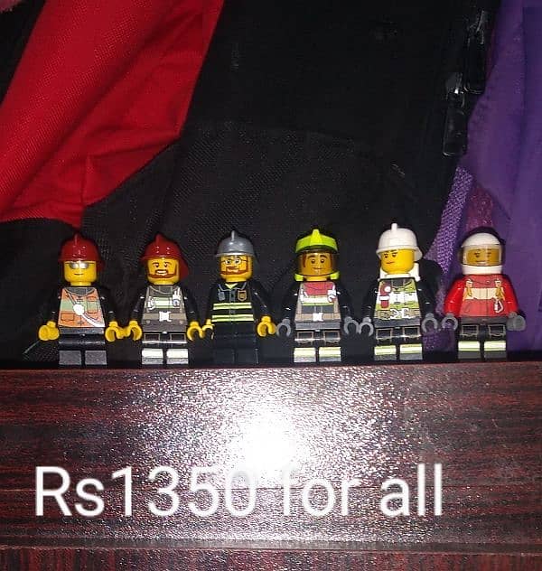 LEGO MINIFIGURE'S 6