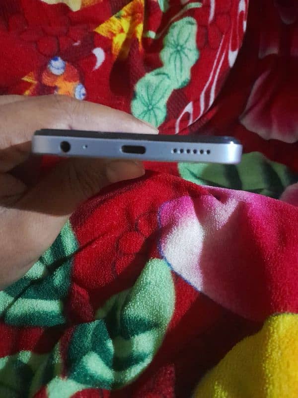 Assalamualaikum Infinix smart 8 good condition 10by10 3