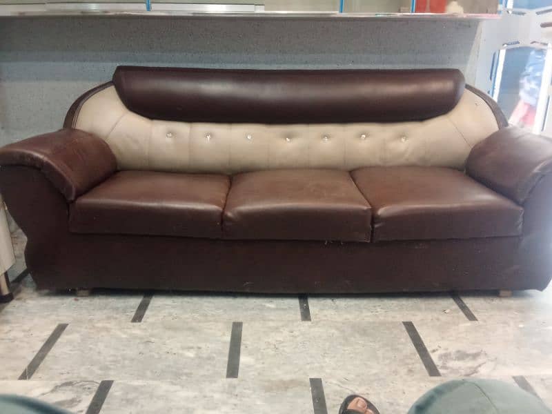 3 seater sofa sets new ha Baki used ha lakan acha ha 4