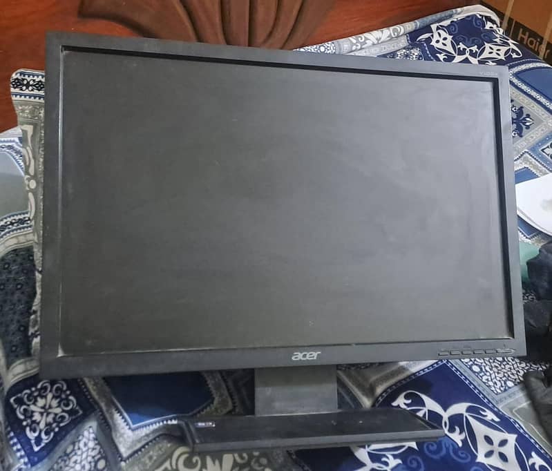 LCD MONITOR 2