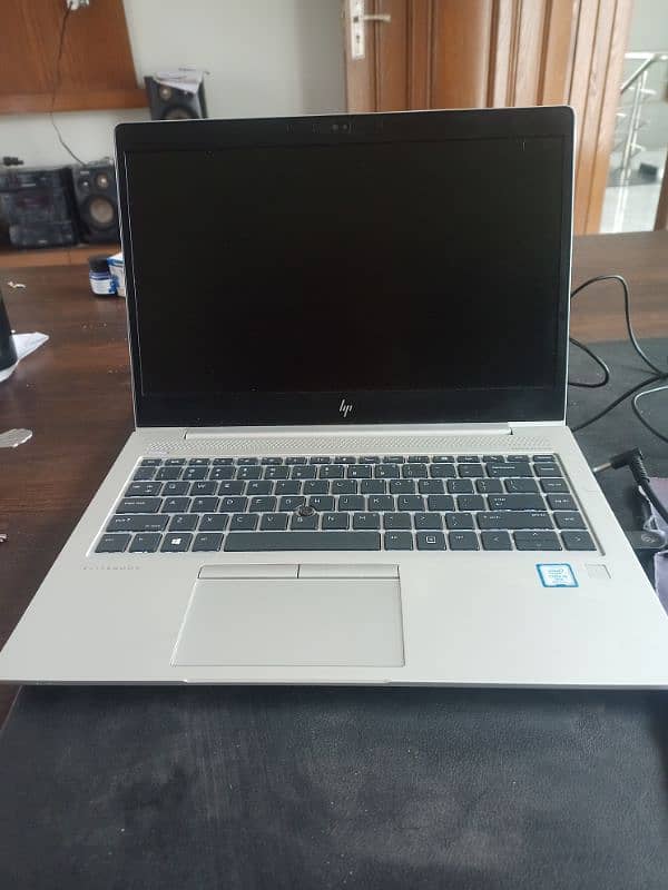 hp laptop elightbook 840 g6 16 GB ram 0