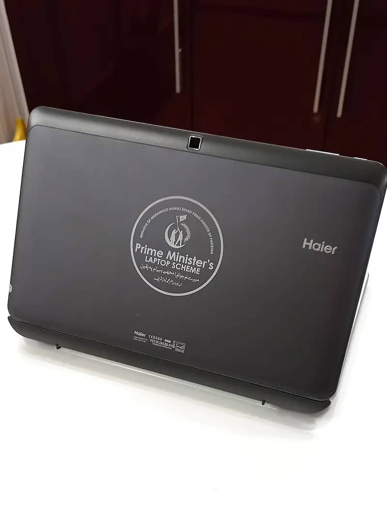 Haier Y11B - Laptop Touch Scree 2