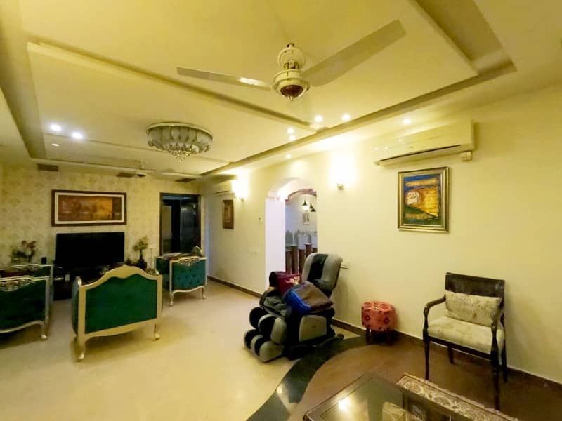 51 Marla House Available For Sale In Bahria Town - Overseas A, Lahore 25