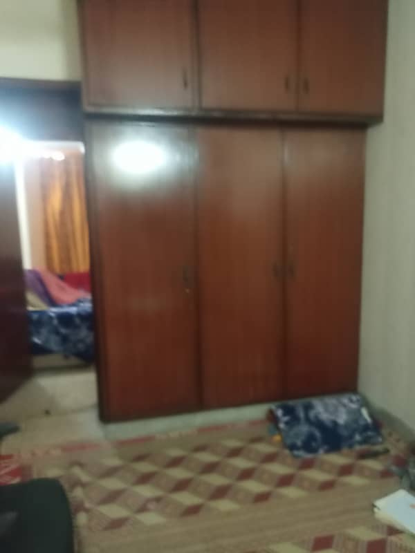 Fasal TWON D BLOCK NEAR AKBAR CHOWK 14 MARLA DUBAI STORY 4 Bad HOUSE FOR RENT 2