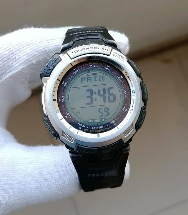 Casio Pro Trek Triple Sensor Watch.  Model -PRG110-1VDR 0