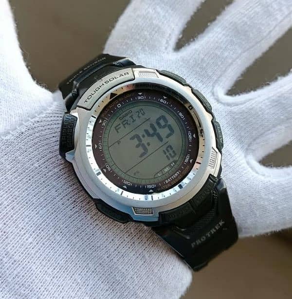 Casio Pro Trek Triple Sensor Watch.  Model -PRG110-1VDR 3