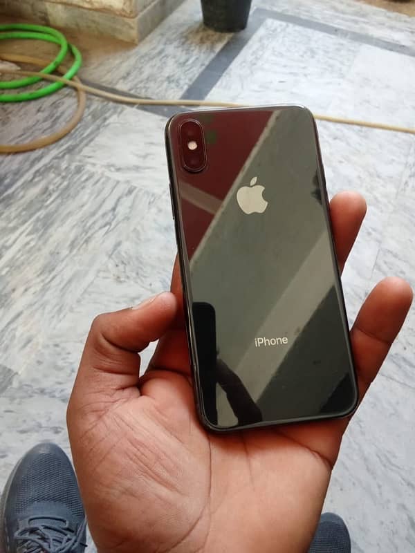 I phone x PTA proof ha or original charge saat hat 8