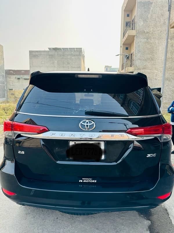 Toyota Fortuner Sigma 2018 6