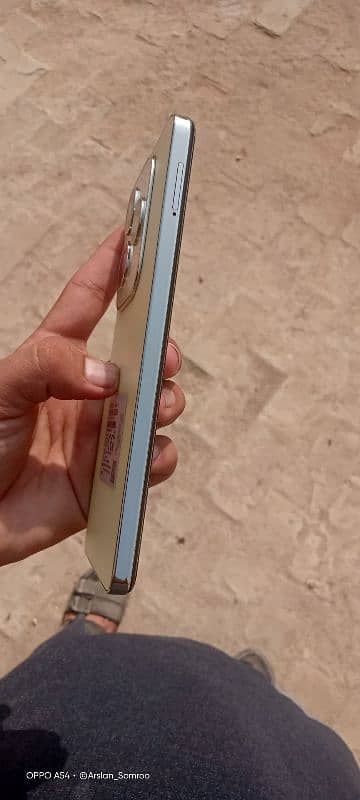 Infinix Hot 40 16/256 with original Box and Charger 4