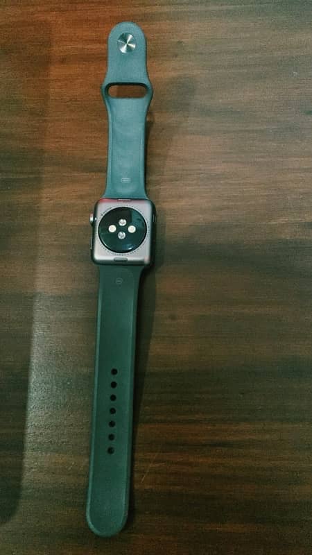 Apple Watch Series 3 in 10/10 Condition BH 98% 1