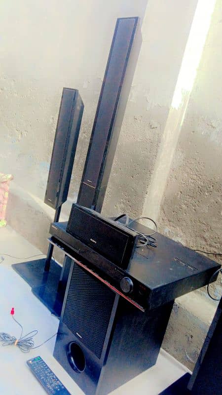 SONY DVD HOME THEATRE SYSTEM 7