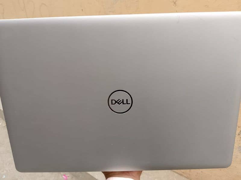 Dell inspiron 5570 0