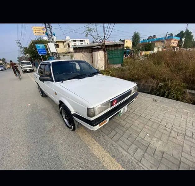 Nissan Sunny 1986 3