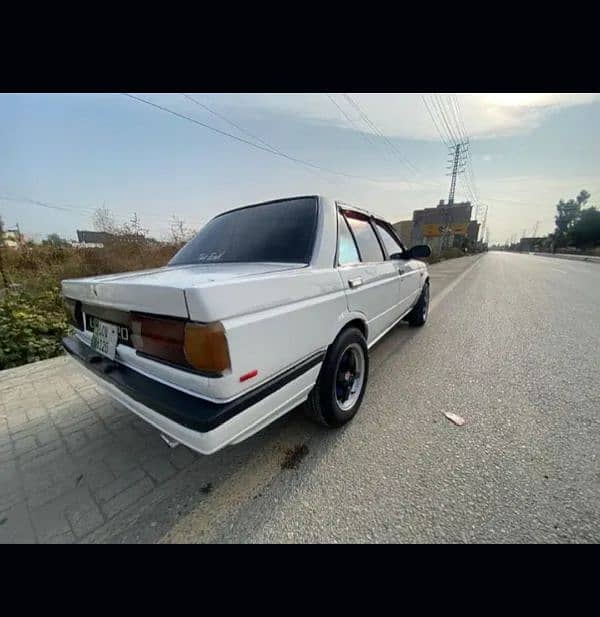 Nissan Sunny 1986 6