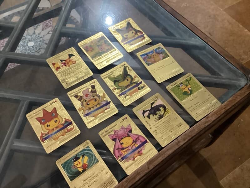 Pokémon gold cards for kids , collectors brand new 3