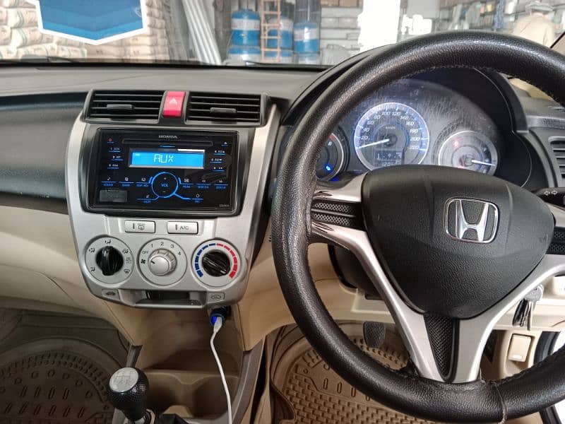 Honda City IVTEC 2020 19