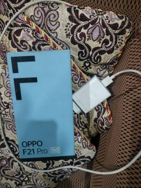 Oppo f21 pro 5g  8/128 with box and charger 3