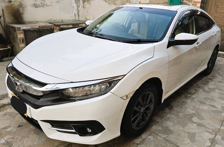 Honda Civic ORIEL 1.8 i-VTEC CVT UG, model 2021 2