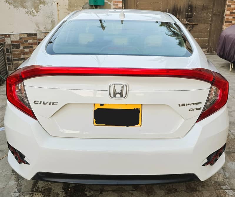 Honda Civic ORIEL 1.8 i-VTEC CVT UG, model 2021 4