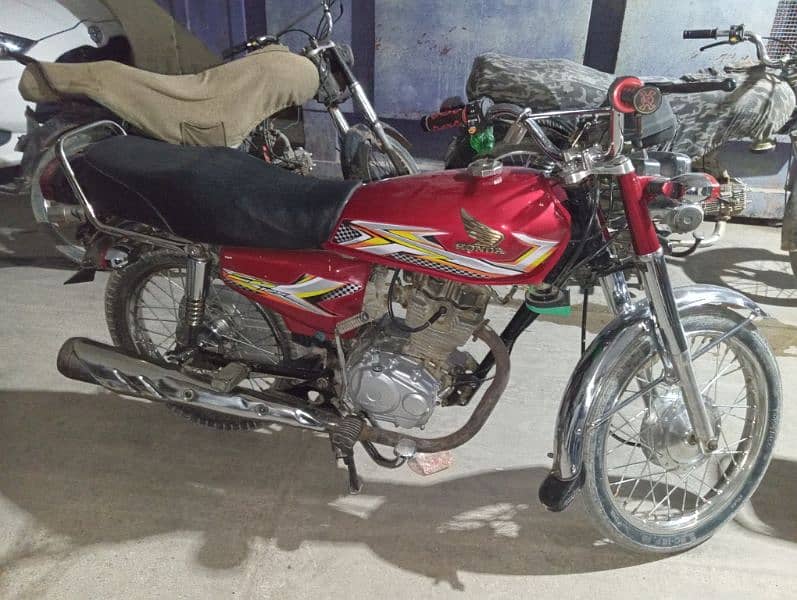 honda 125 karachi number 0