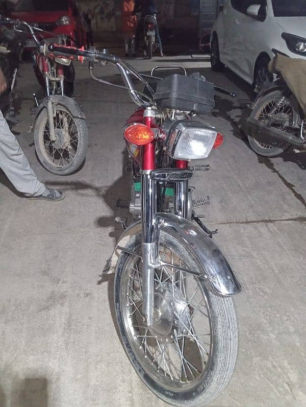 honda 125 karachi number 1