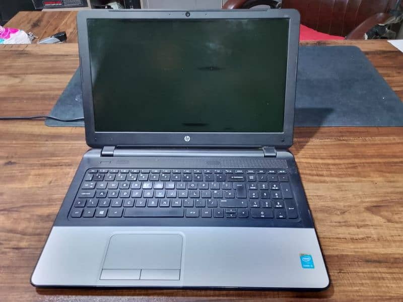 HP Laptop 1