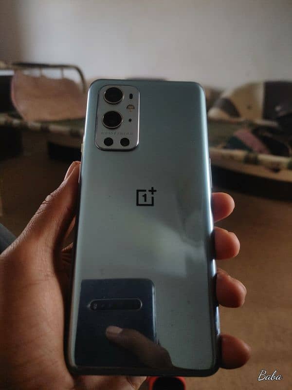 One plus 9 pro 5G   10/10 Condition 3