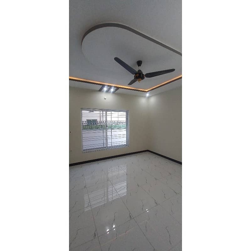 Brand New Kanal Upper Portion For Rent 0