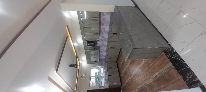 Brand New Kanal Upper Portion For Rent 3