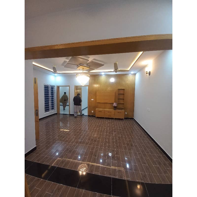 8 Marla Lower Portion Up For Rent In Faisal Town - F-18 3