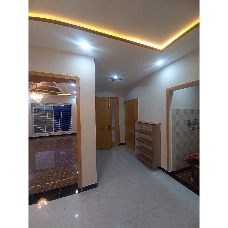 8 Marla Lower Portion Up For Rent In Faisal Town - F-18 14