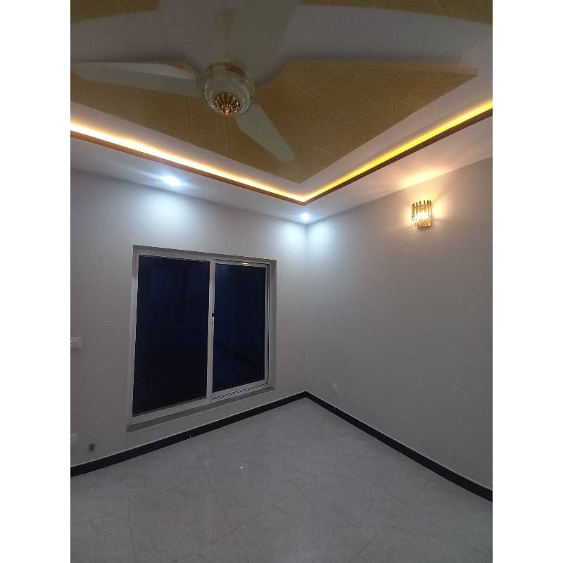 8 Marla Lower Portion Up For Rent In Faisal Town - F-18 16