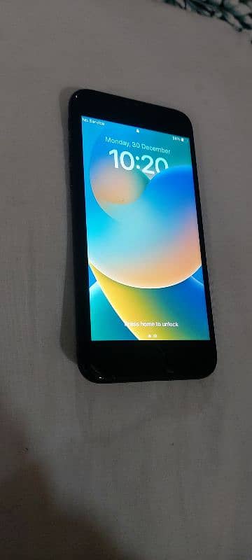 iphone 8 (256 gb) non pta 1