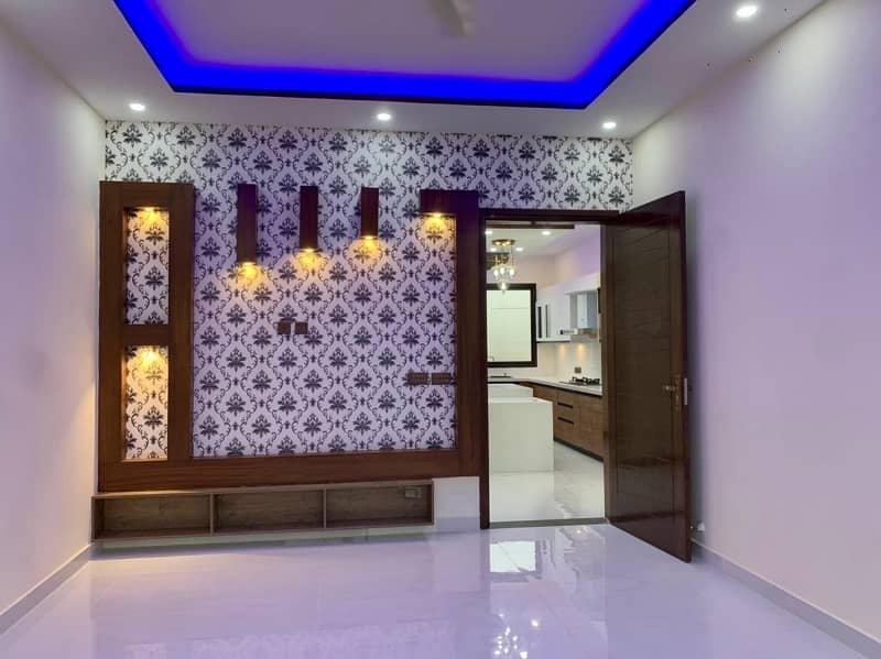 P1 villa for rent in Bahria town karachi 7