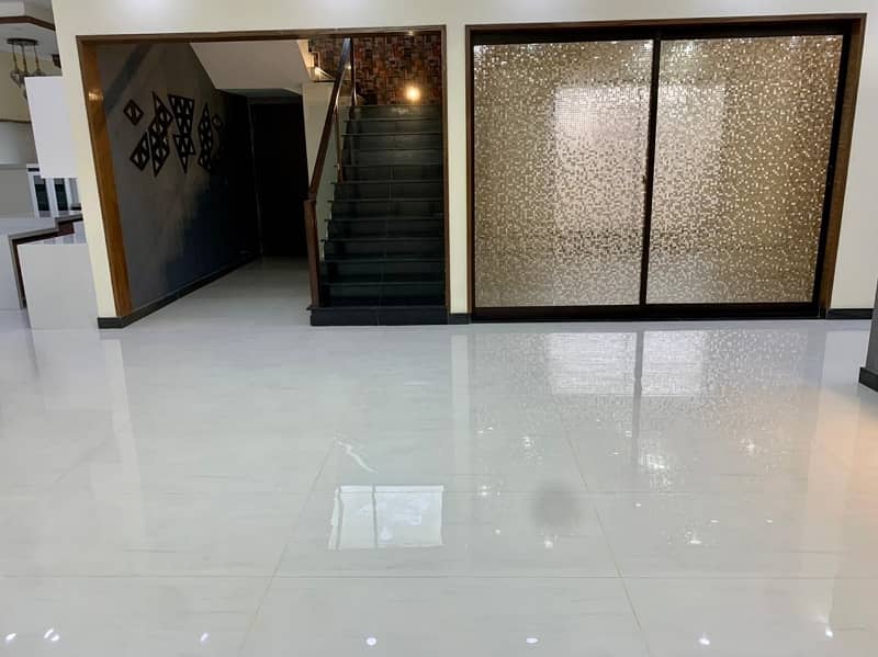 P1 villa for rent in Bahria town karachi 10