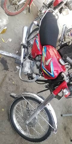 Honde 125 owner name good condition