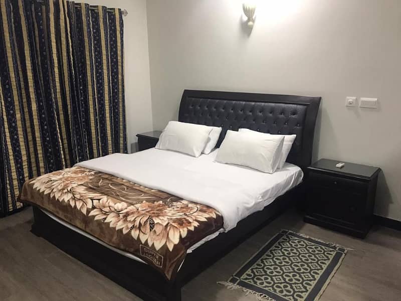 1 Kanal Full Furnished 6bed Rooms Double Unit For Rent Short And Long Period Phase 4 Bahria Town Rwp 1