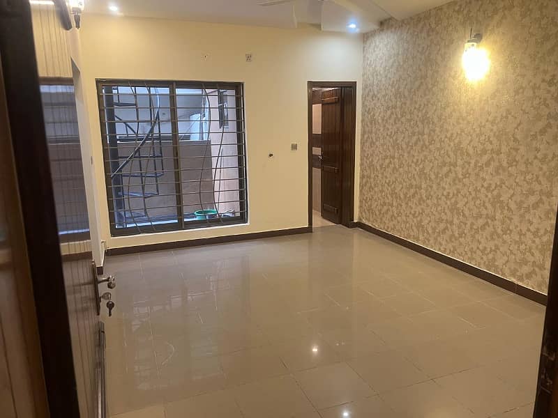 10 Marla Double House Good Condition In Phase3 Bahria Town Rwp 14