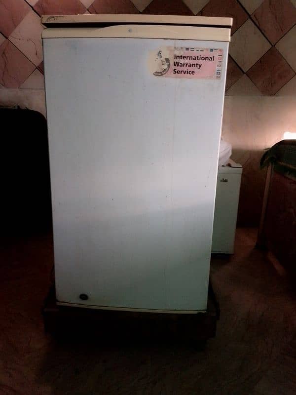 mini fridge for sale. 1