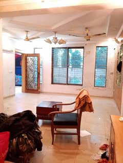 12 MARLA LOWER INDEPENDENT PORTION FOR RENT IN JOHAR TOWN LAHORE