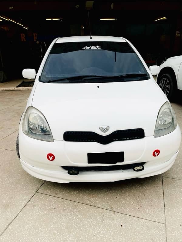 Toyota Vitz 2000 wtsapp 03295191024 1