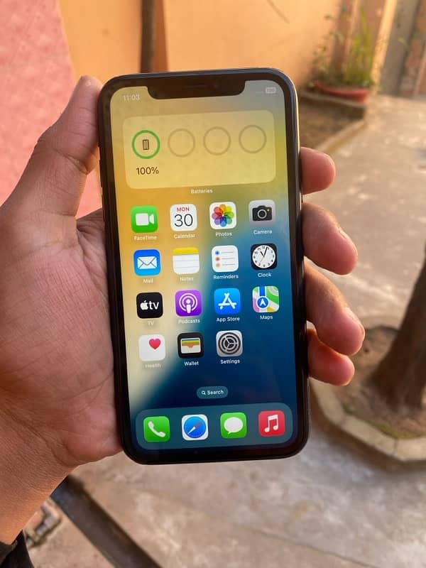 iPhone xR 64GB *WATERPACK* 1