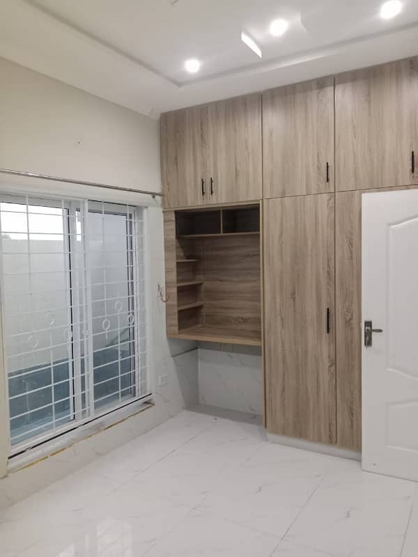 3 marla brand new house prime location rent in Al kabir town ph 2 2